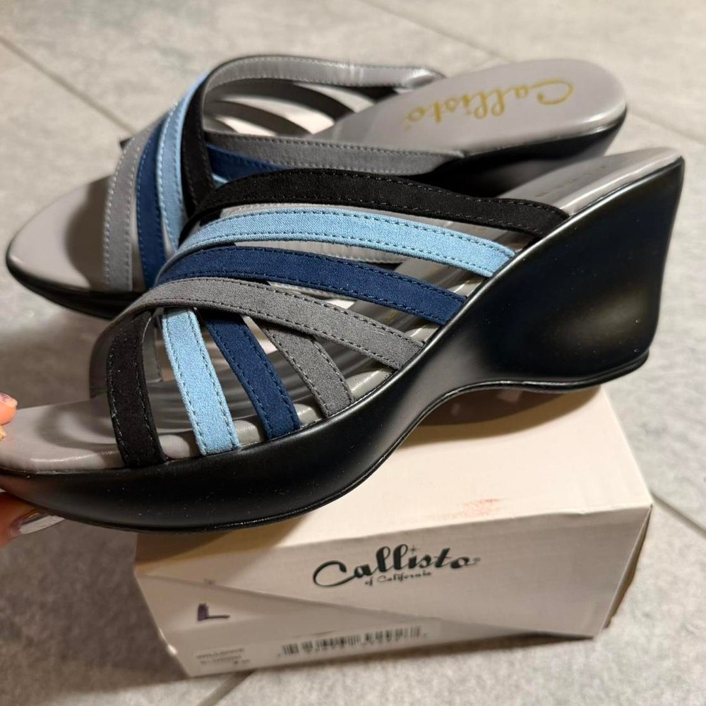 Callisto Willowe Baby Blue Strappy Platform Wedges Y2K Boho Sandals 9 NEW